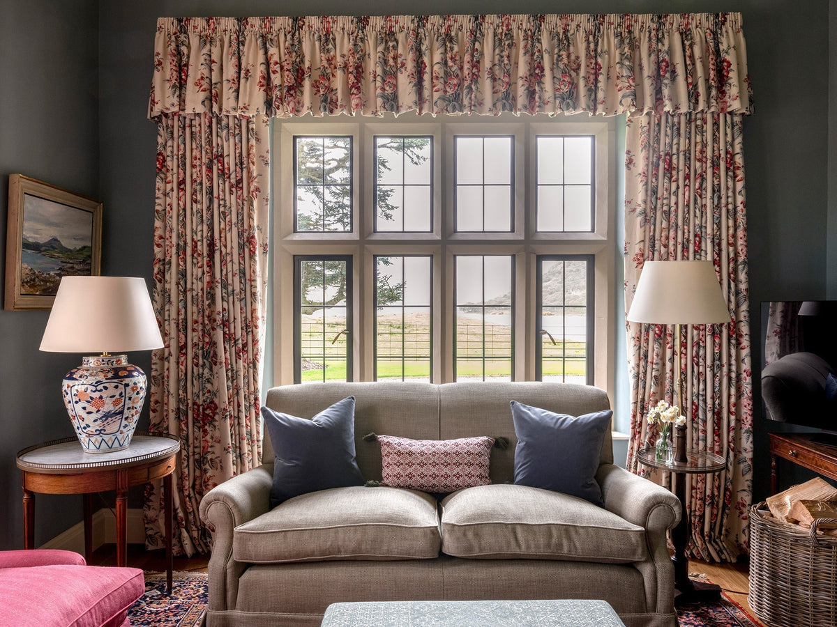 Chintz: A Living Tradition