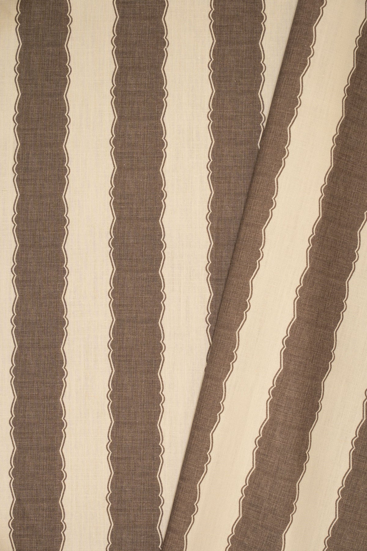 Thatched Roof Taupe_Balcony Stripe Outdoor