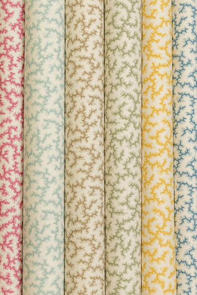 CRACKLE wallpaper