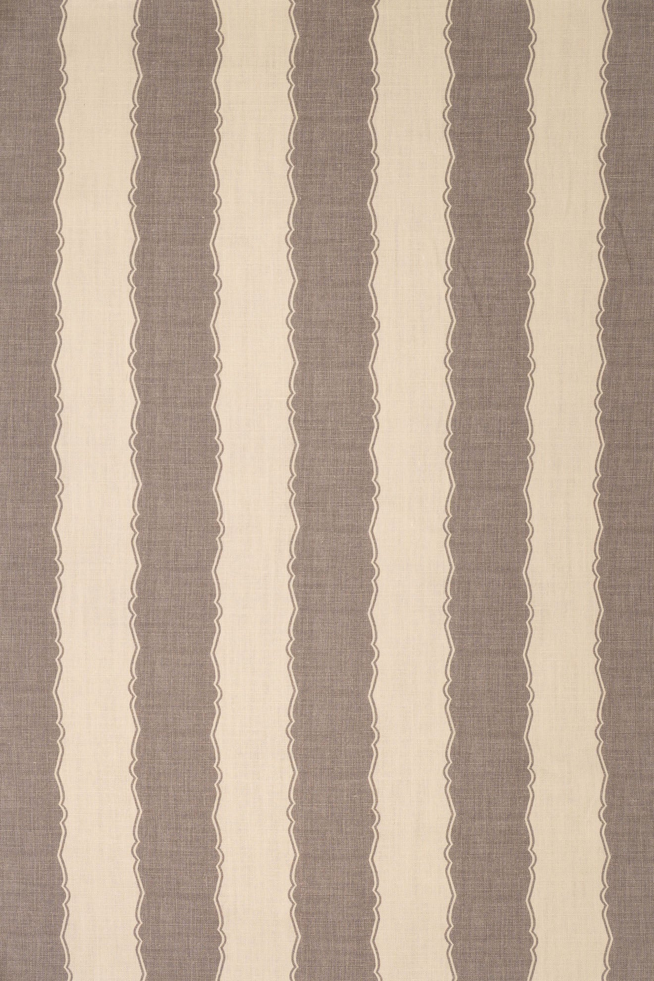 5-dovecote grey_BALCONY STRIPE