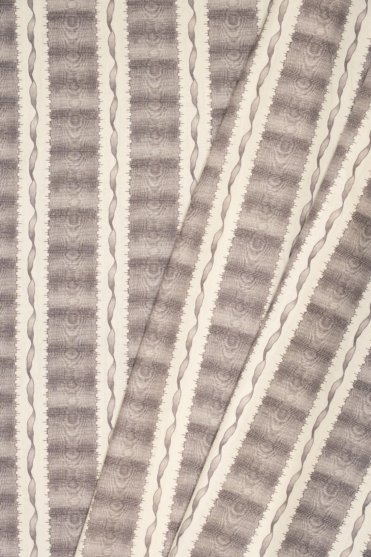 5-dovecote grey_TWIST & SHOUT