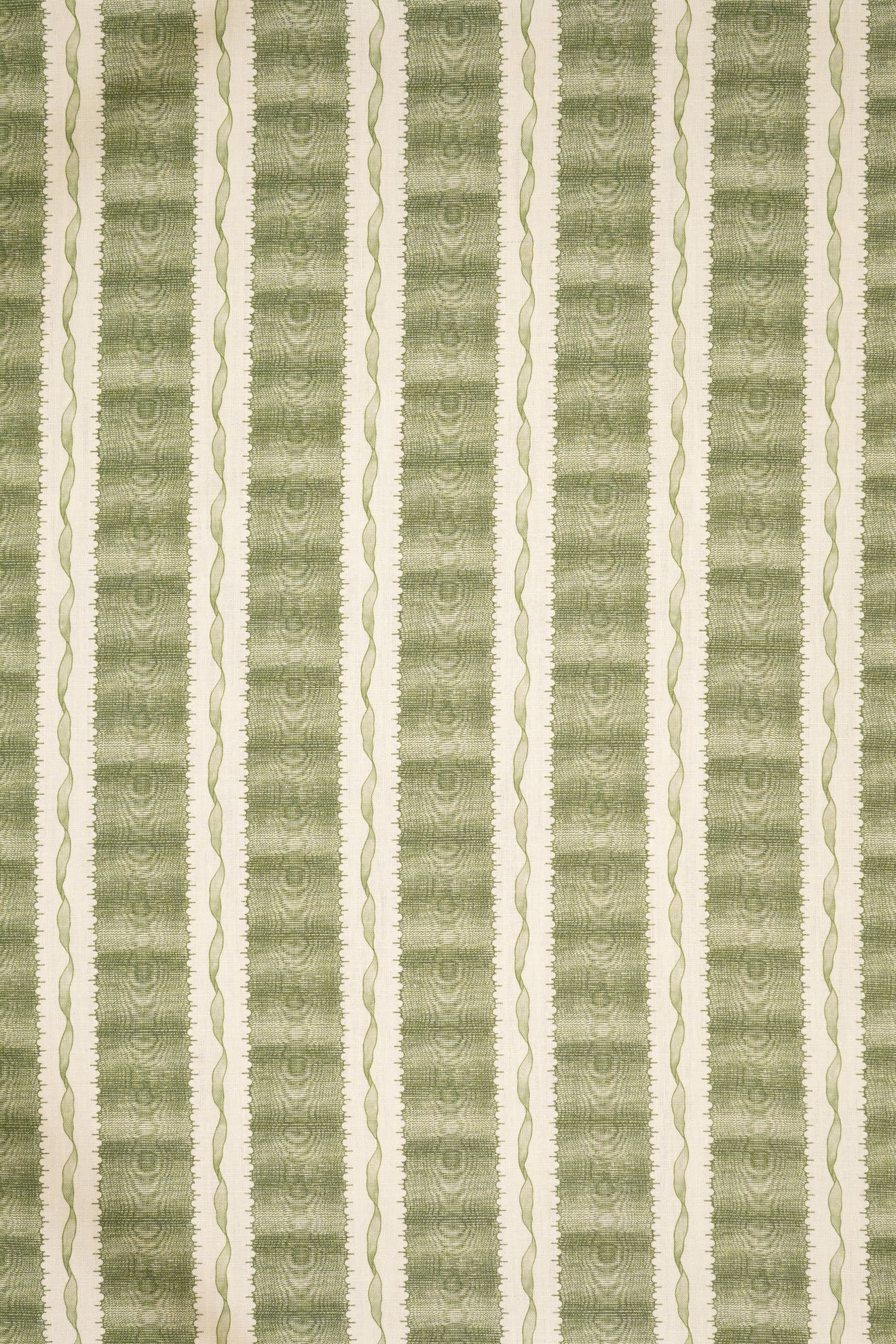 1- new mown green_TWIST & SHOUT