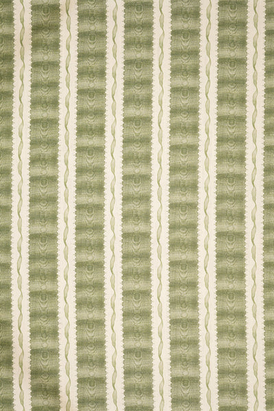 1- new mown green_TWIST & SHOUT