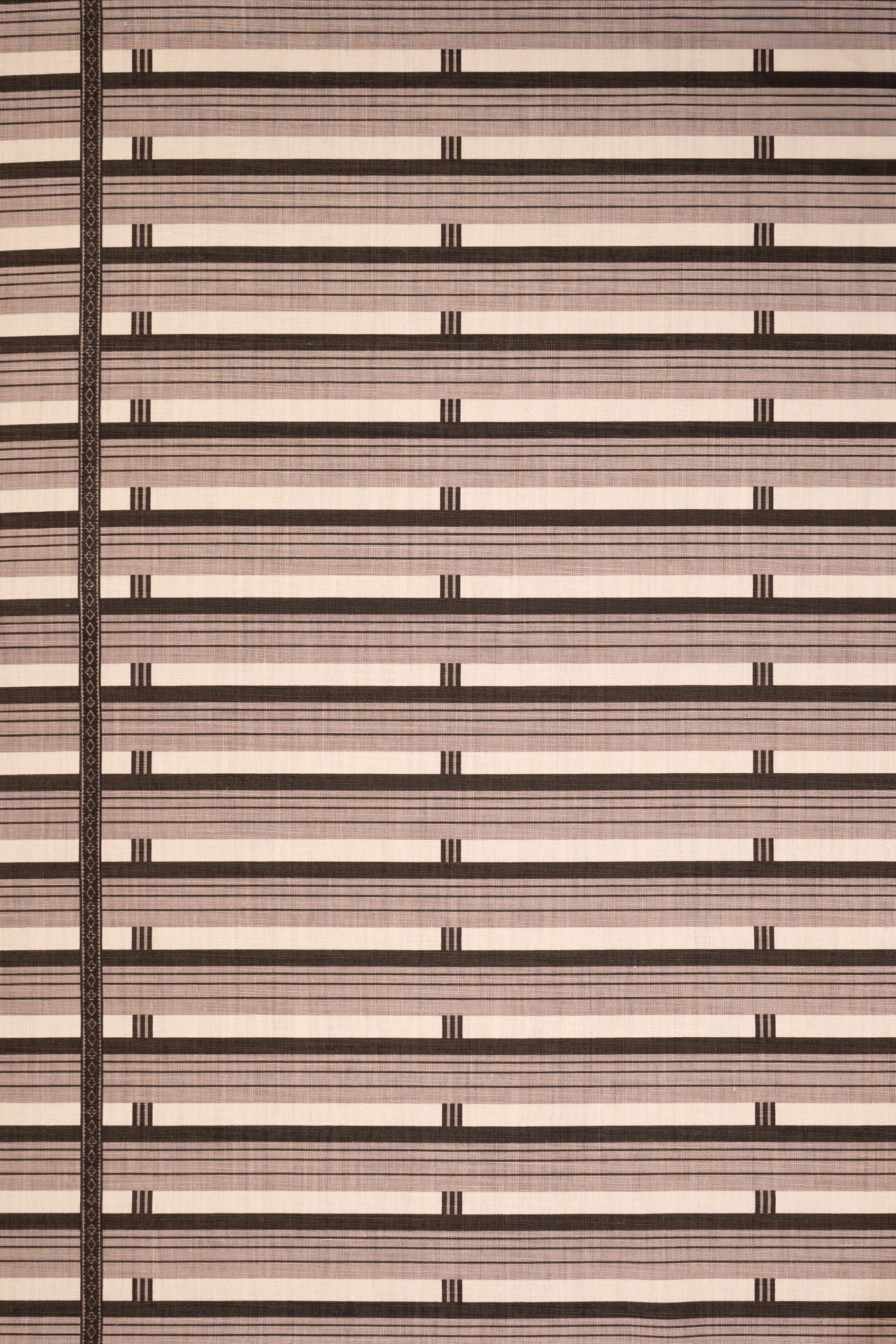 5- dovecote grey_SHUTTER STRIPE