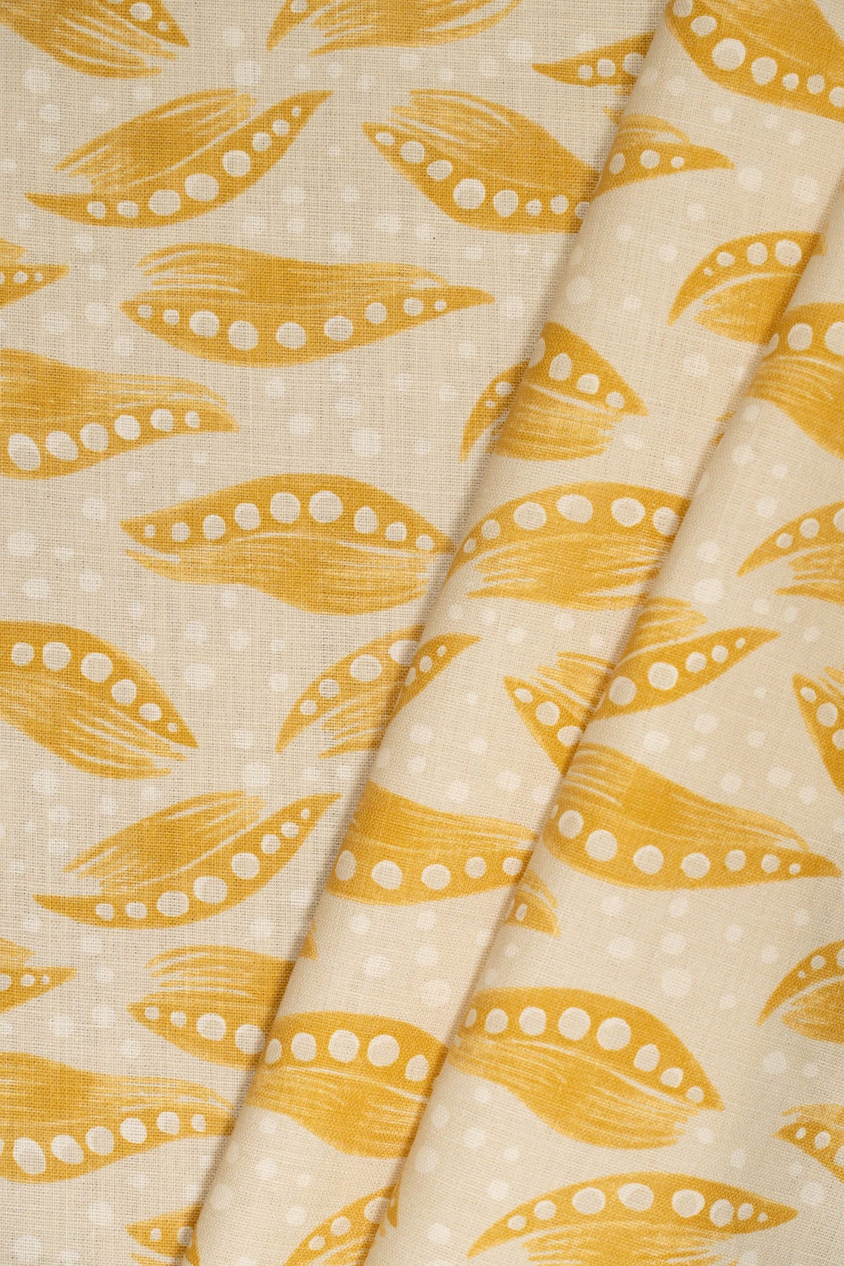 2-haystack yellow_PEARL RIVER