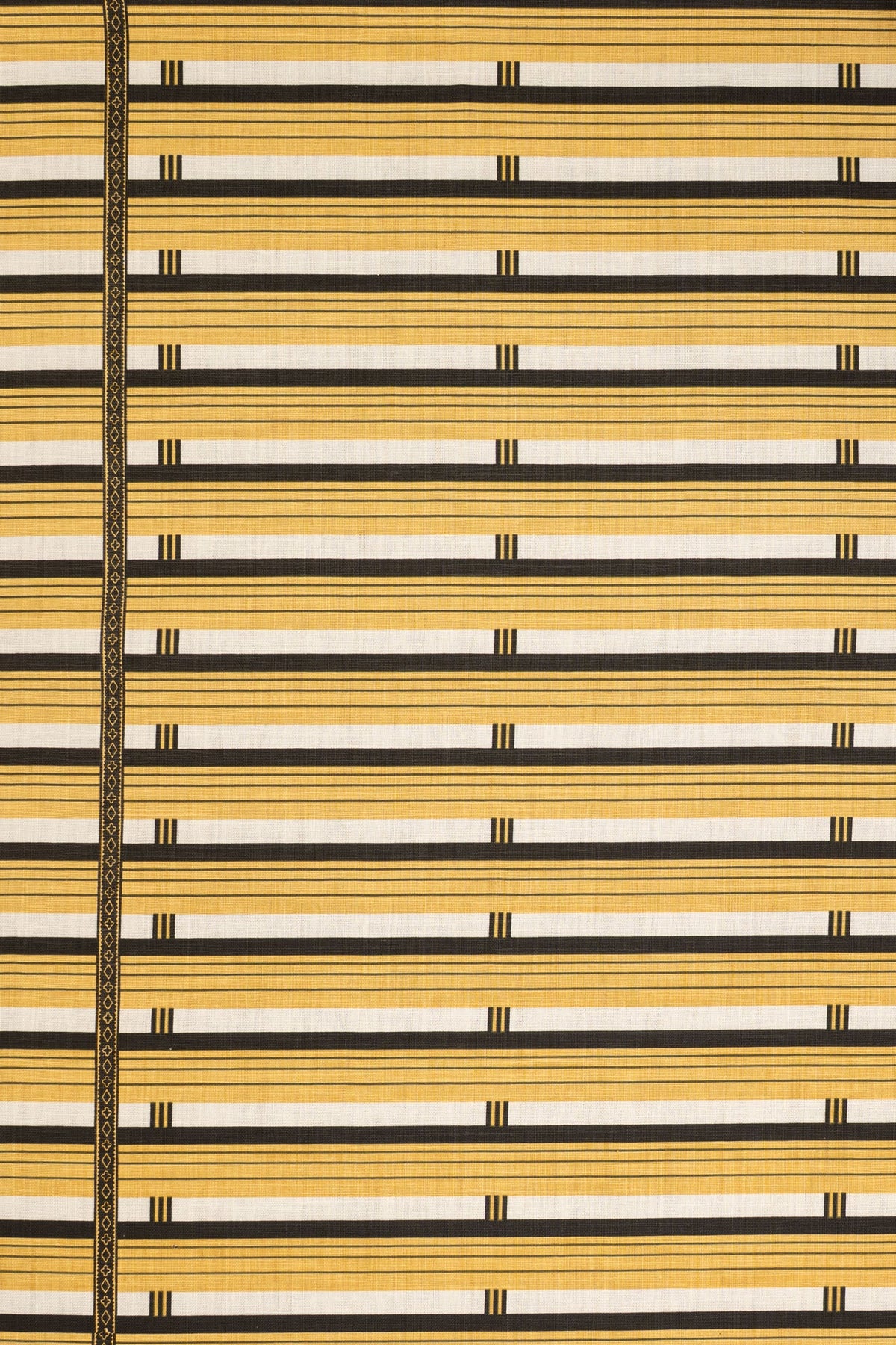 2-haystack yellow_SHUTTER STRIPE