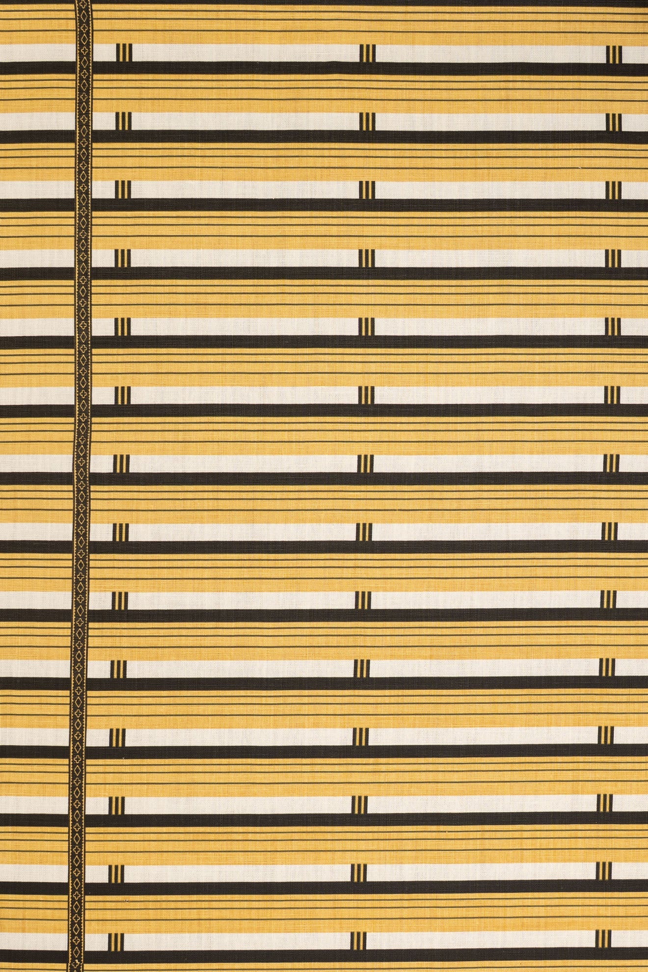 2-haystack yellow_SHUTTER STRIPE