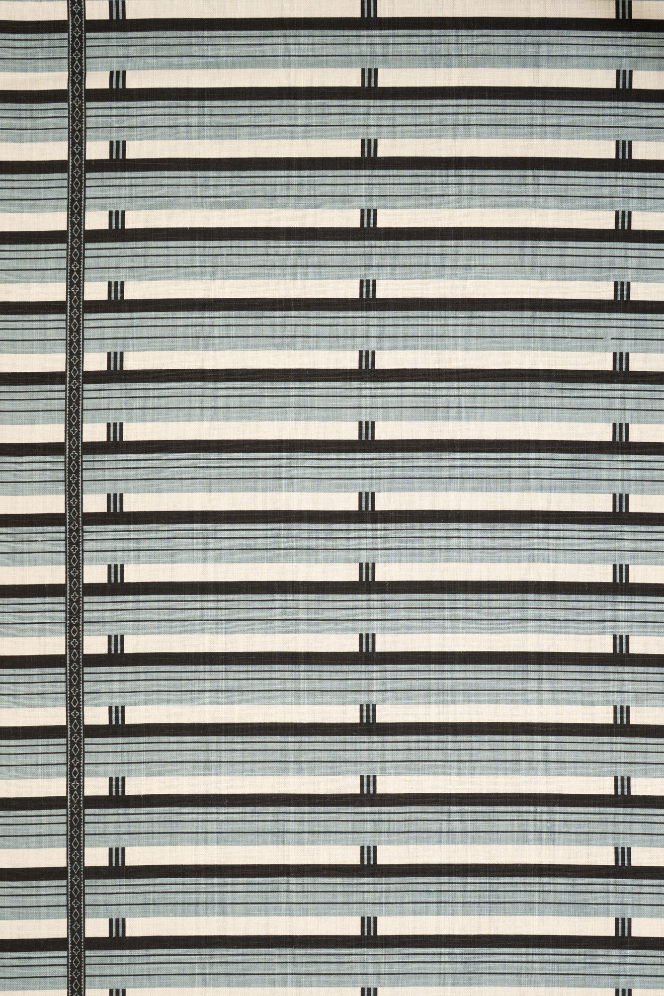 4-heavenly blue_SHUTTER STRIPE