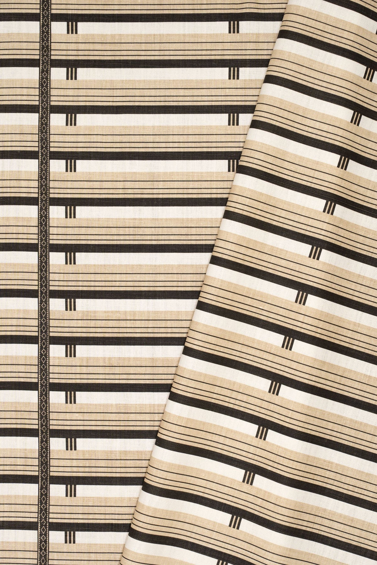 10- moonlight beige_SHUTTER STRIPE