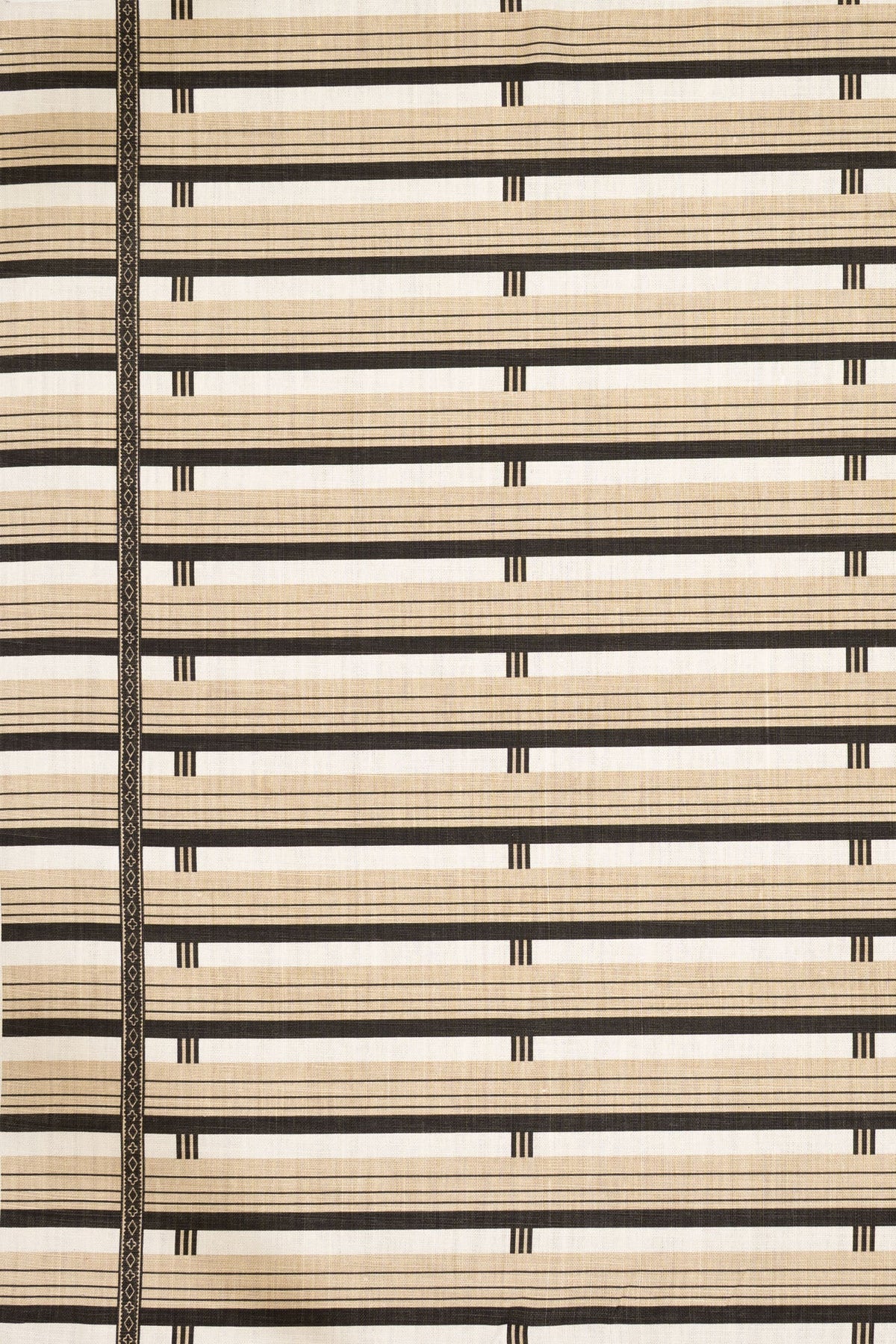 10- moonlight beige_SHUTTER STRIPE