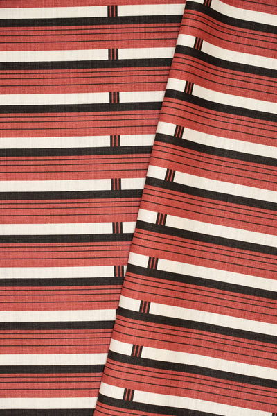 3-pomegranate red_SHUTTER STRIPE