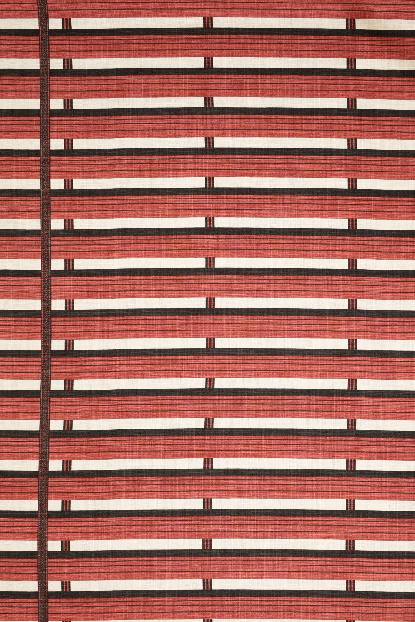 3-pomegranate red_SHUTTER STRIPE