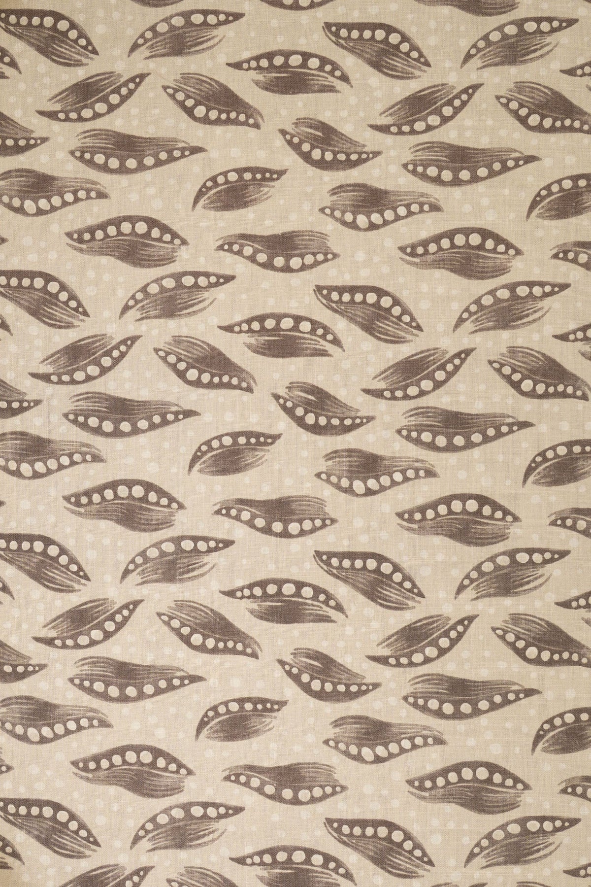6- thatched roof taupe_PEARL RIVER