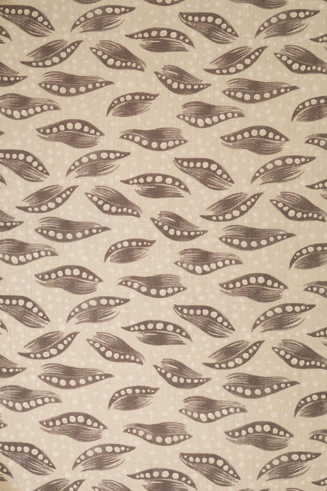 6- thatched roof taupe_PEARL RIVER